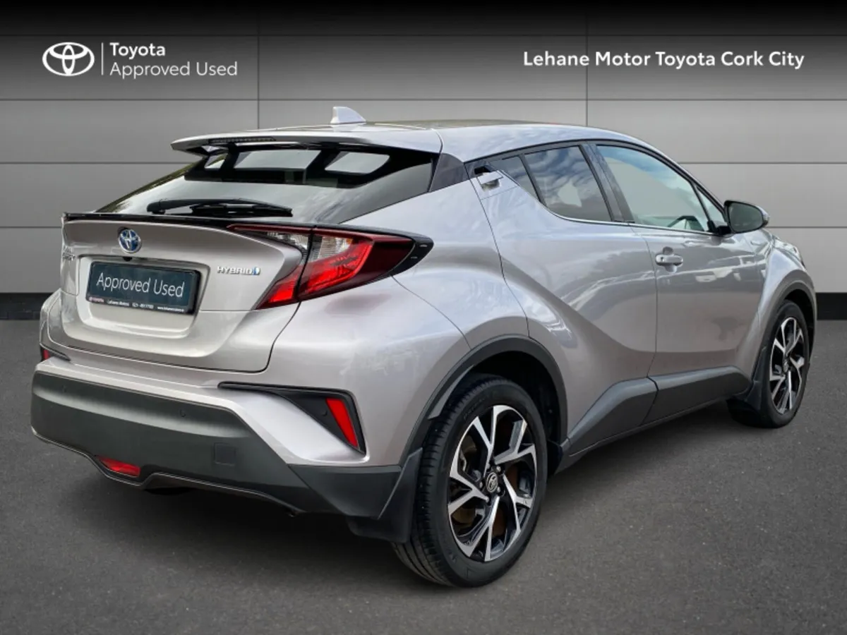Toyota C-HR C-HR 1.8 HYBRID SPORT - Image 2