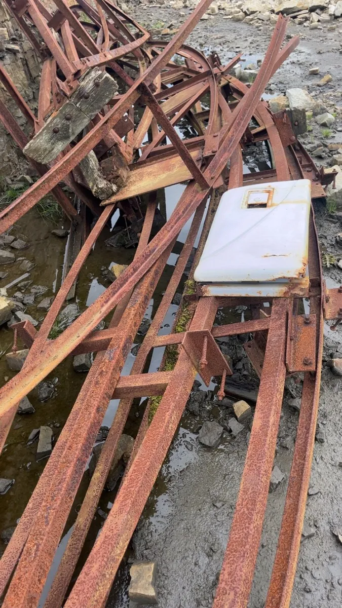 Roof trusses - Image 3