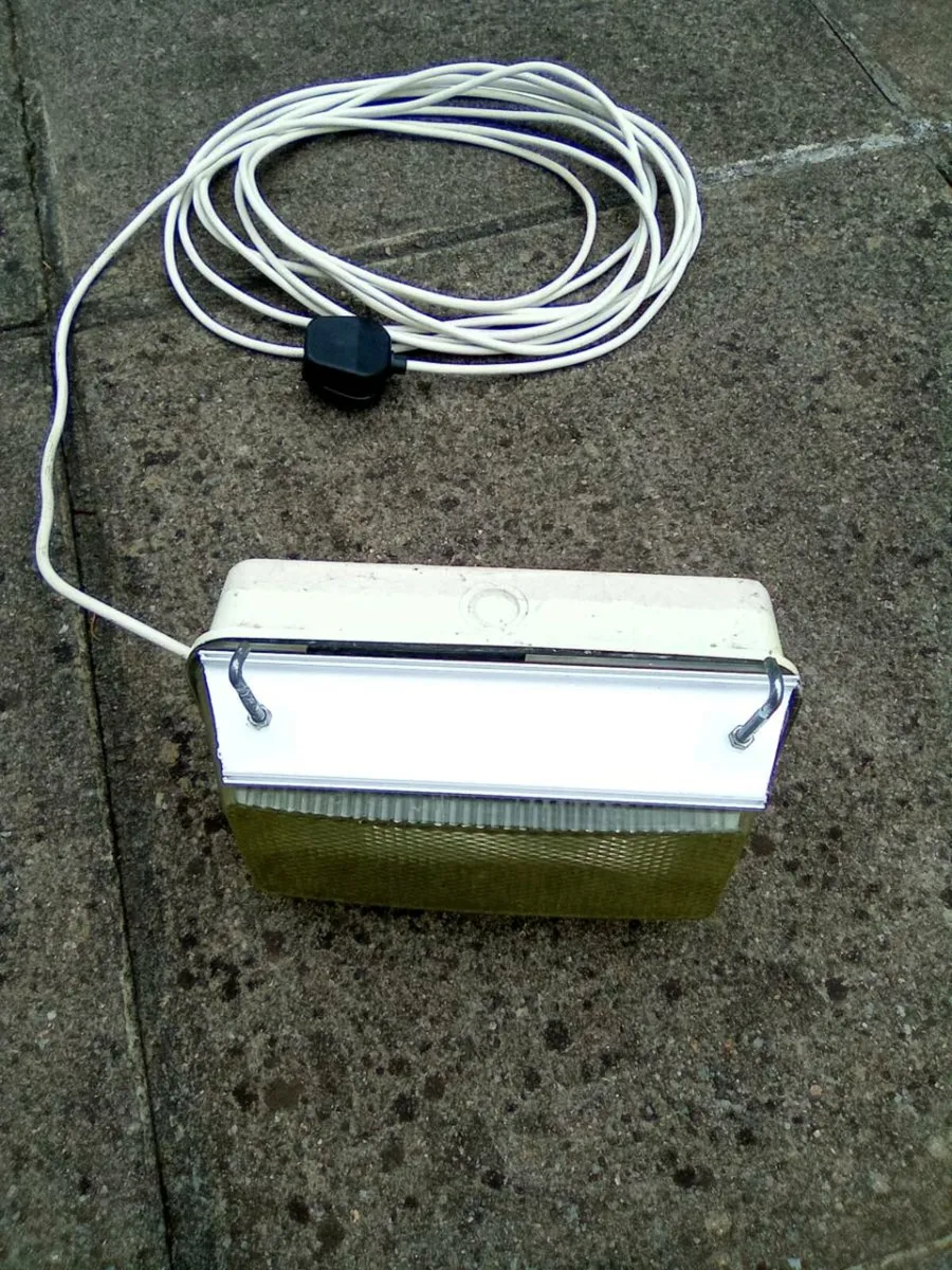 EXTENSION.   LEAD.  LIGHT . - Image 3