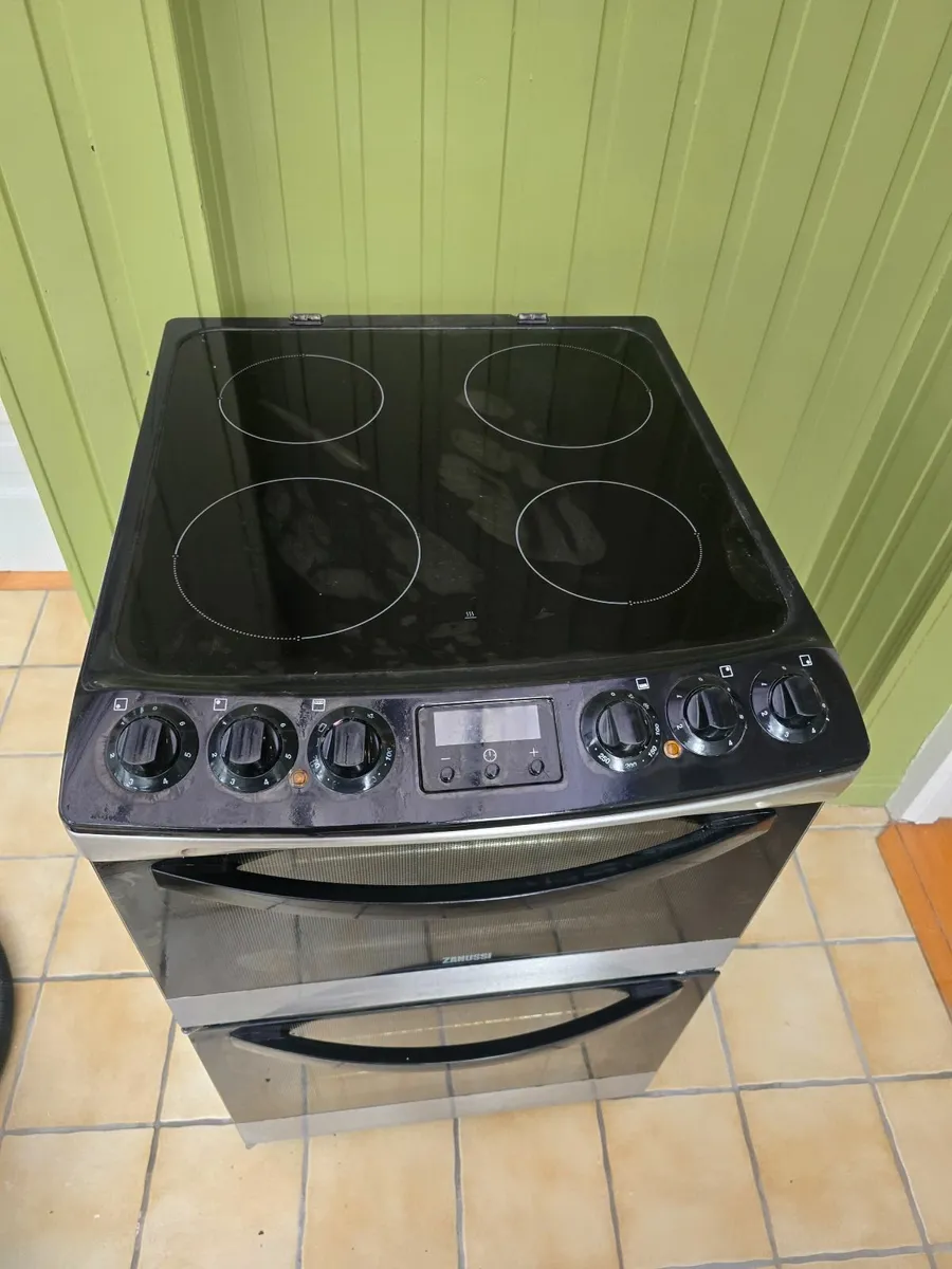 Freestanding Zanussi Cooker - Image 4