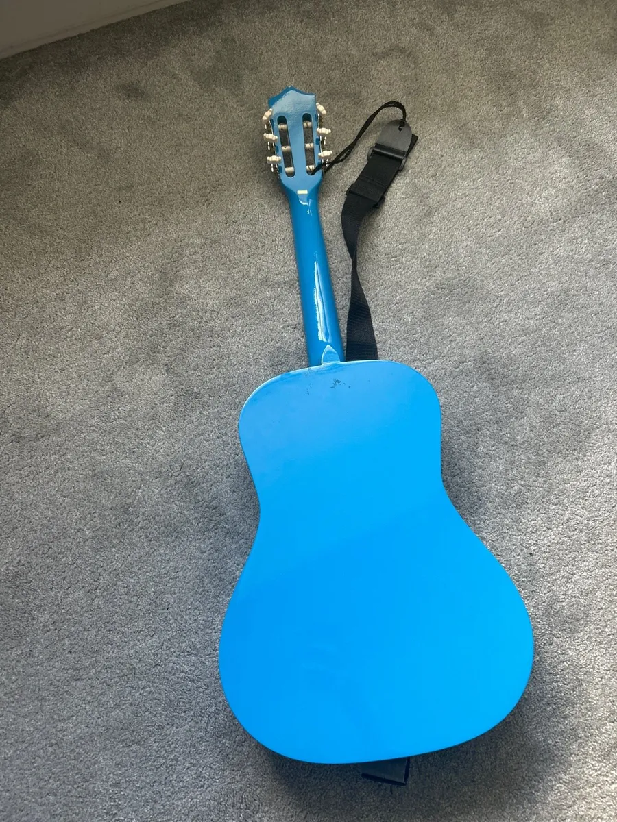 Guitar - Image 2
