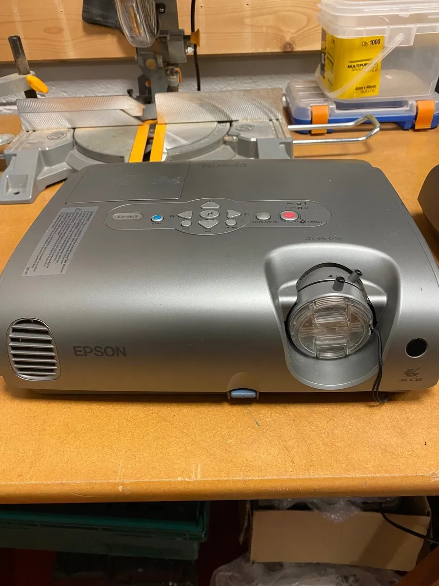 Epsom projector - Image 2