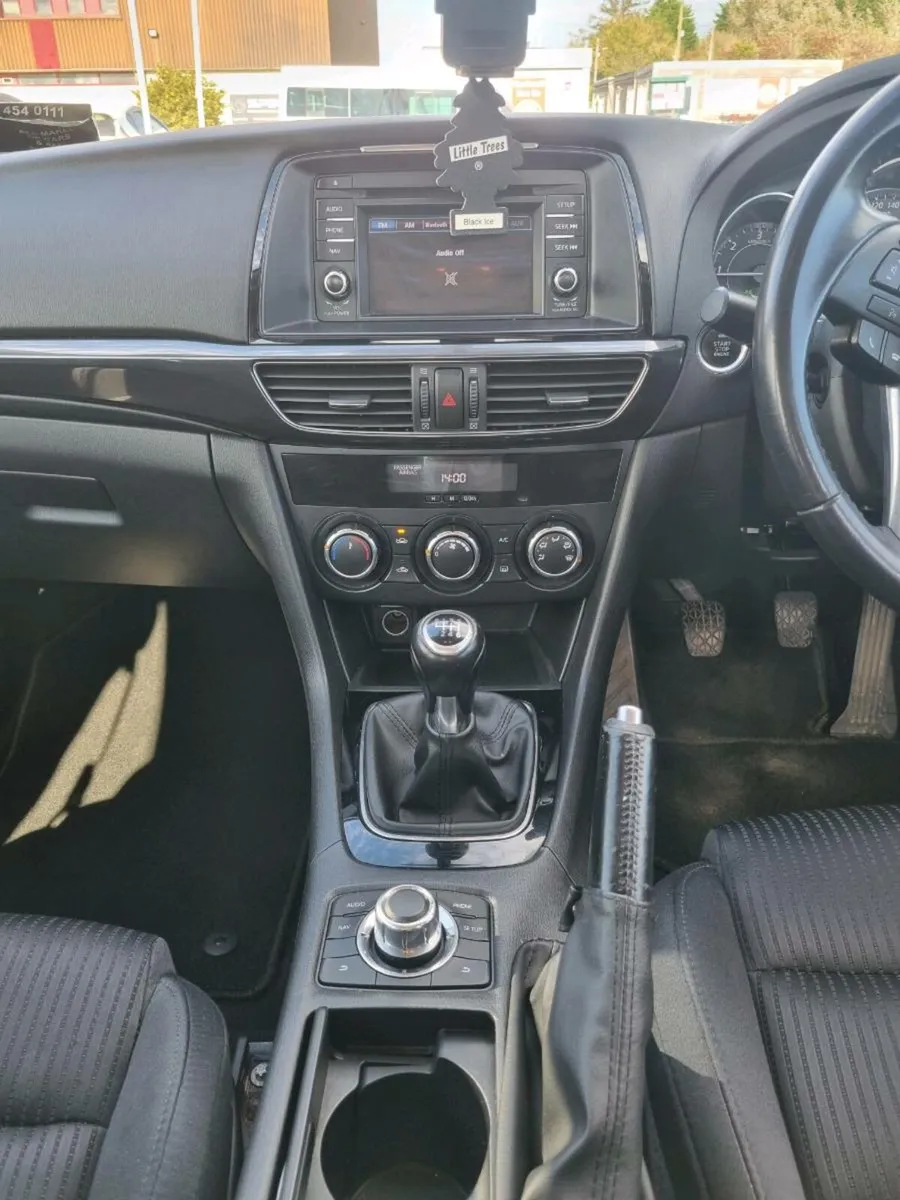 Car - Image 2