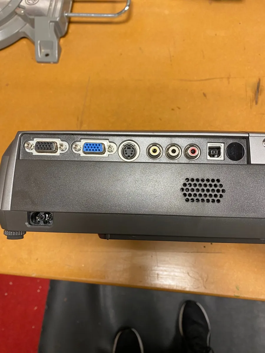 Epsom projector - Image 3