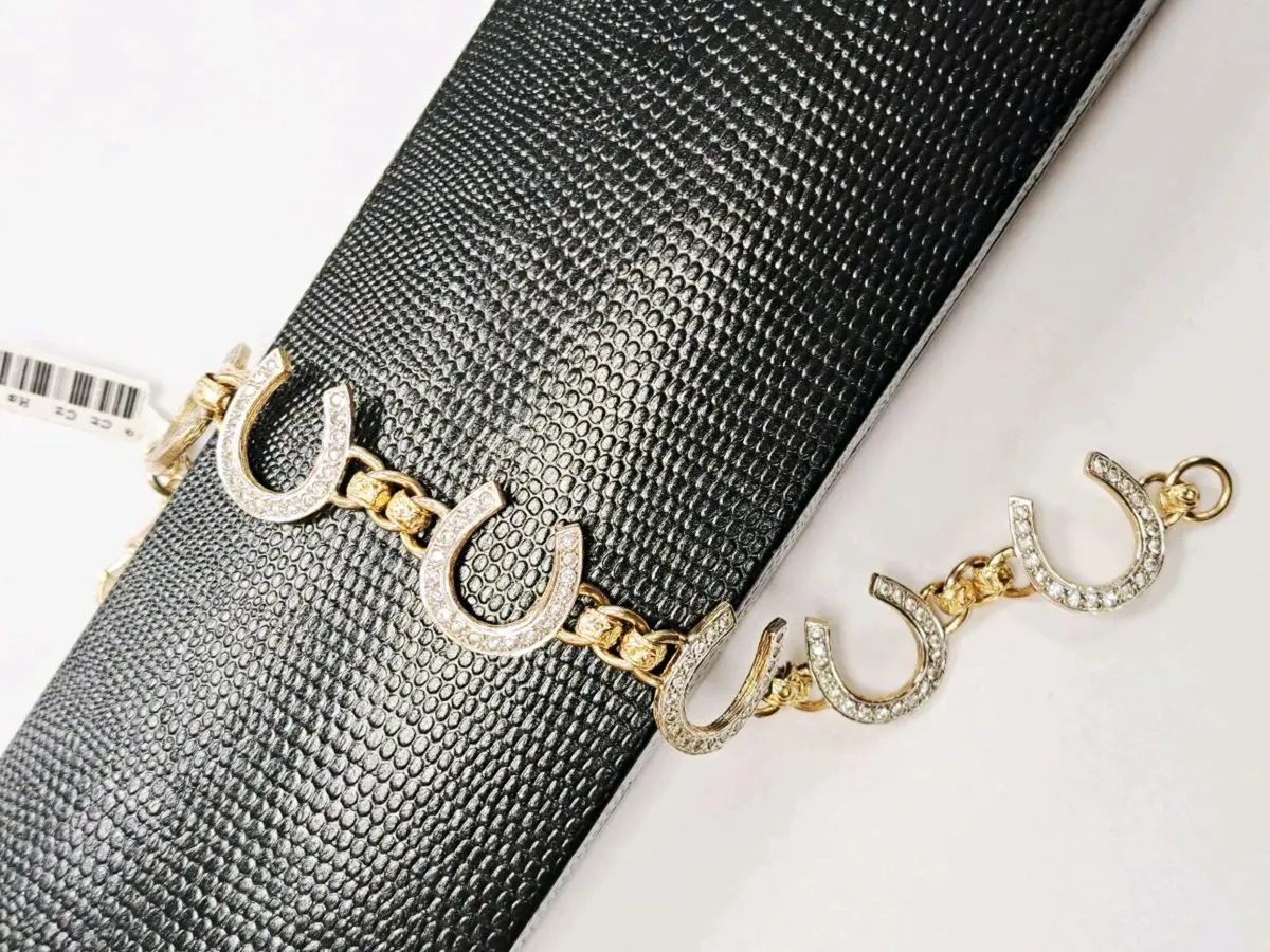9K Gold horseshoe Bracelet 9CT - Image 2