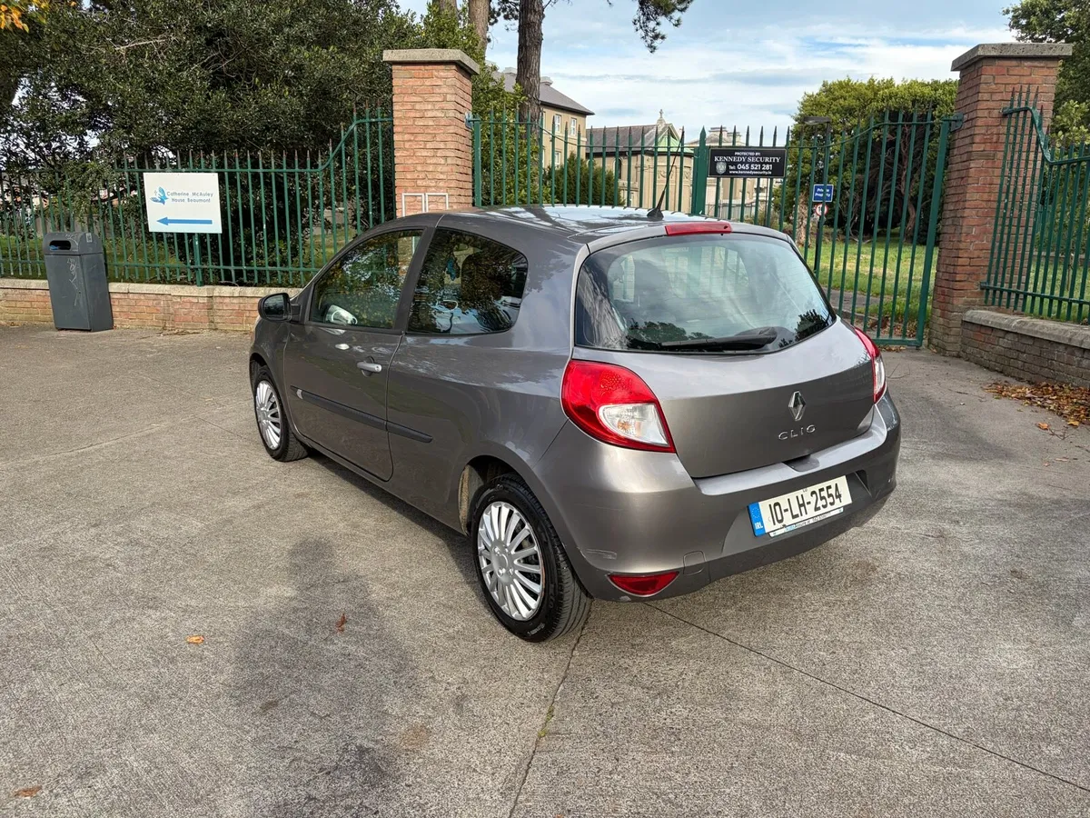 2010 Renault Clio - Image 4