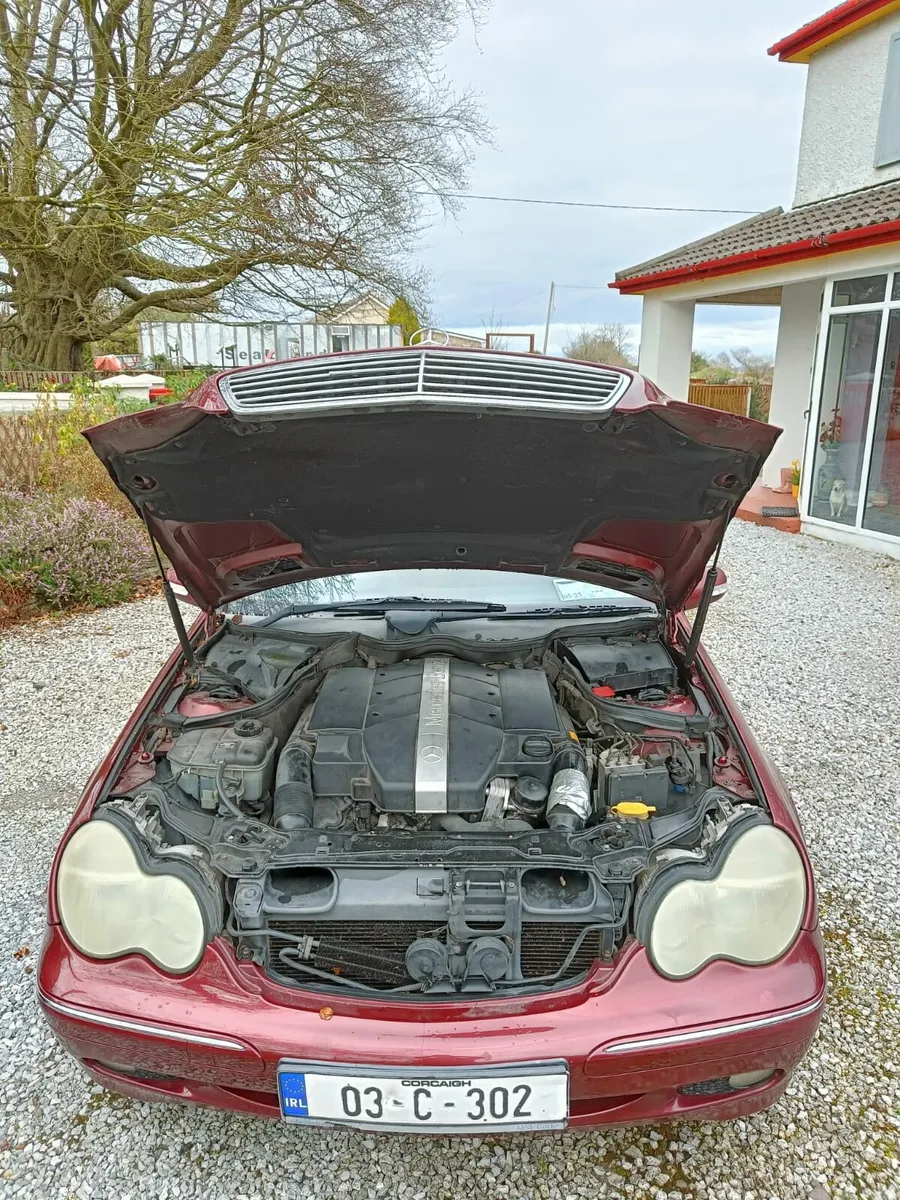 03 C-Class Mercedes - Image 1