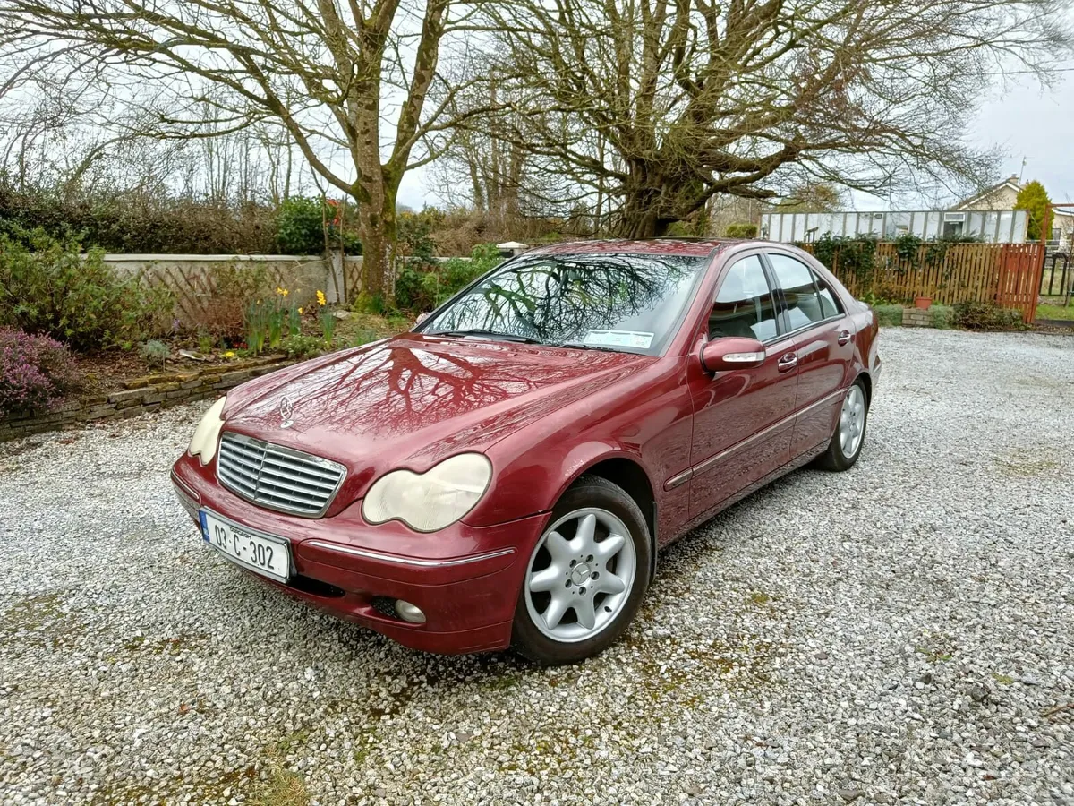 03 C-Class Mercedes - Image 3