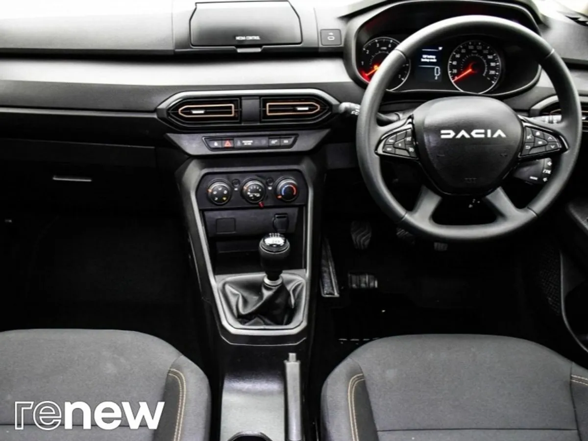 Dacia Sandero Stepway Stepway Expression TCe 90 G - Image 2