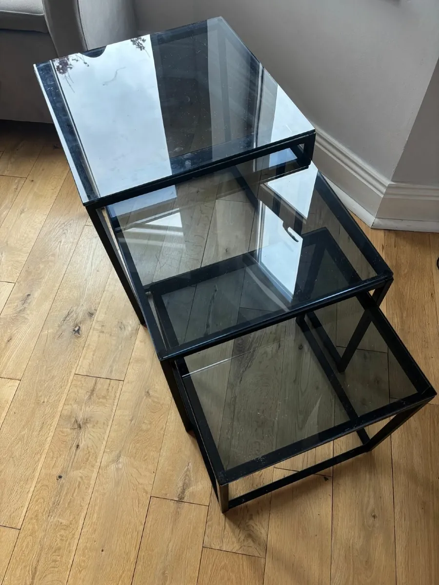 Nest of tables - Image 3