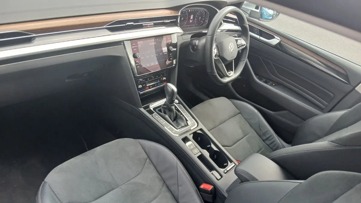 Volkswagen Arteon Elegance 2.0tdi 150HP  automati - Image 3