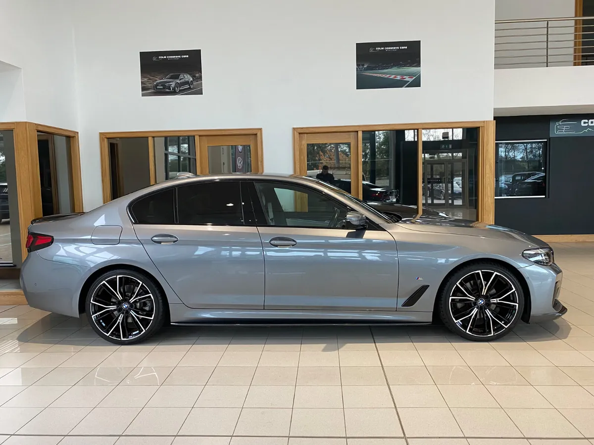 BMW 5-Series 2023 Msport Skyscraper Grey - Image 2