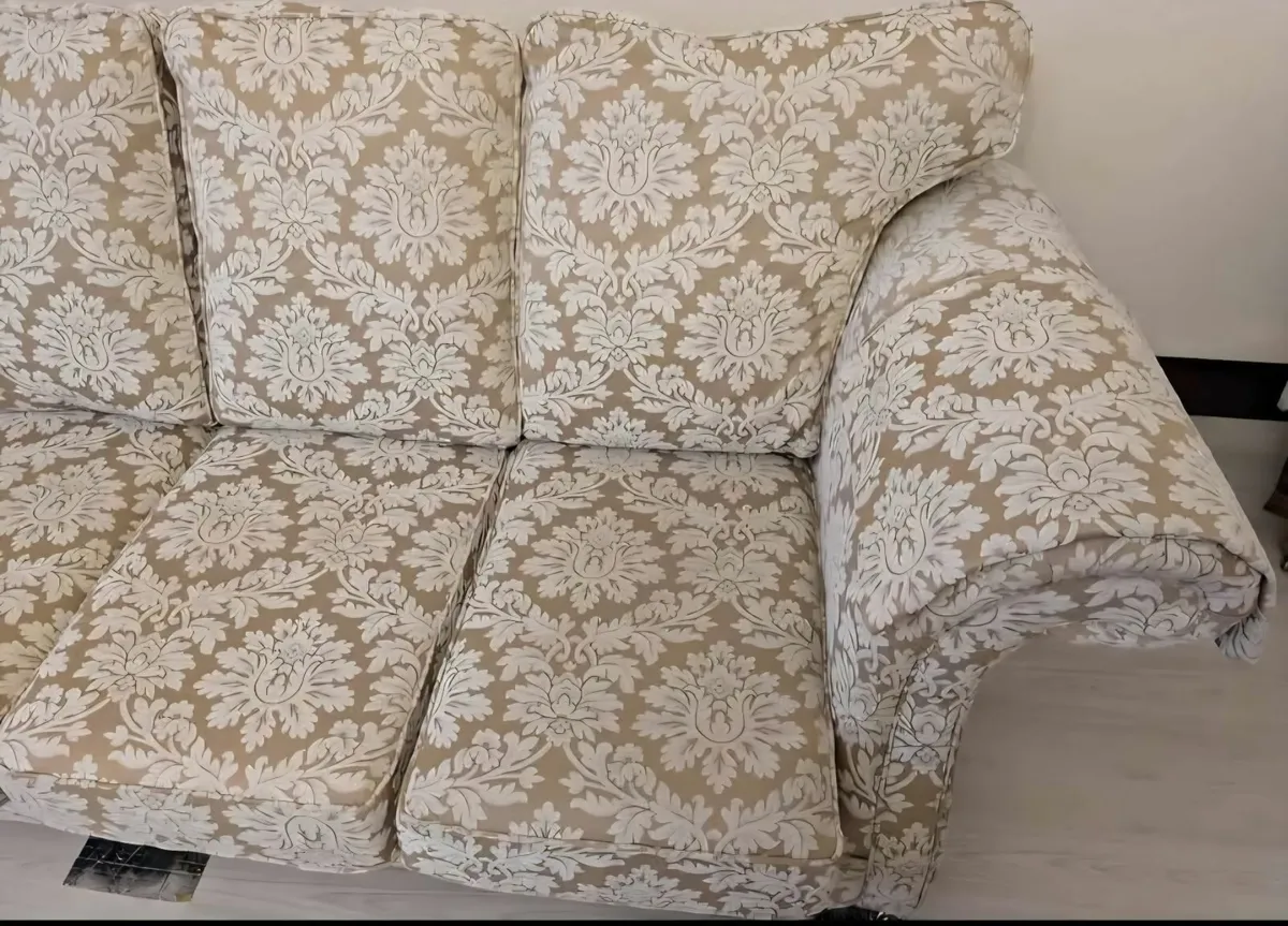 Sofa - Image 4