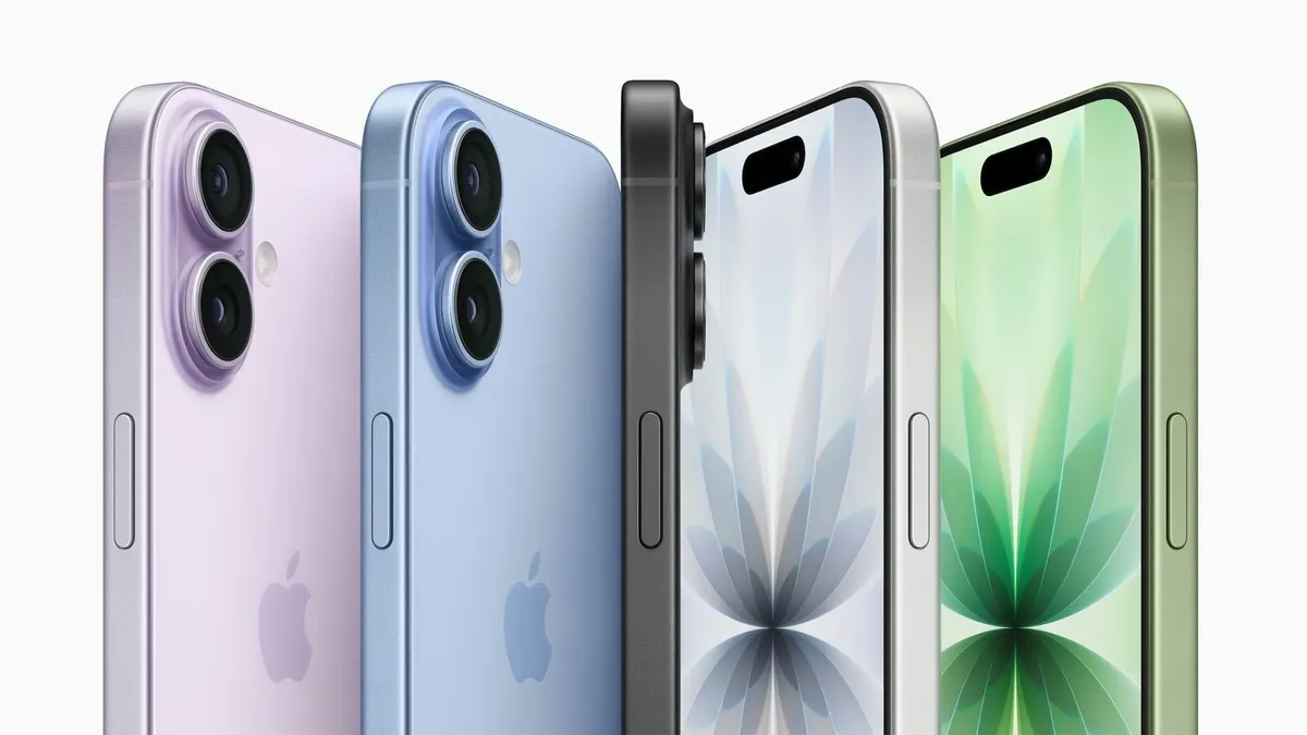 Apple iPhone17, Brand New - Image 1