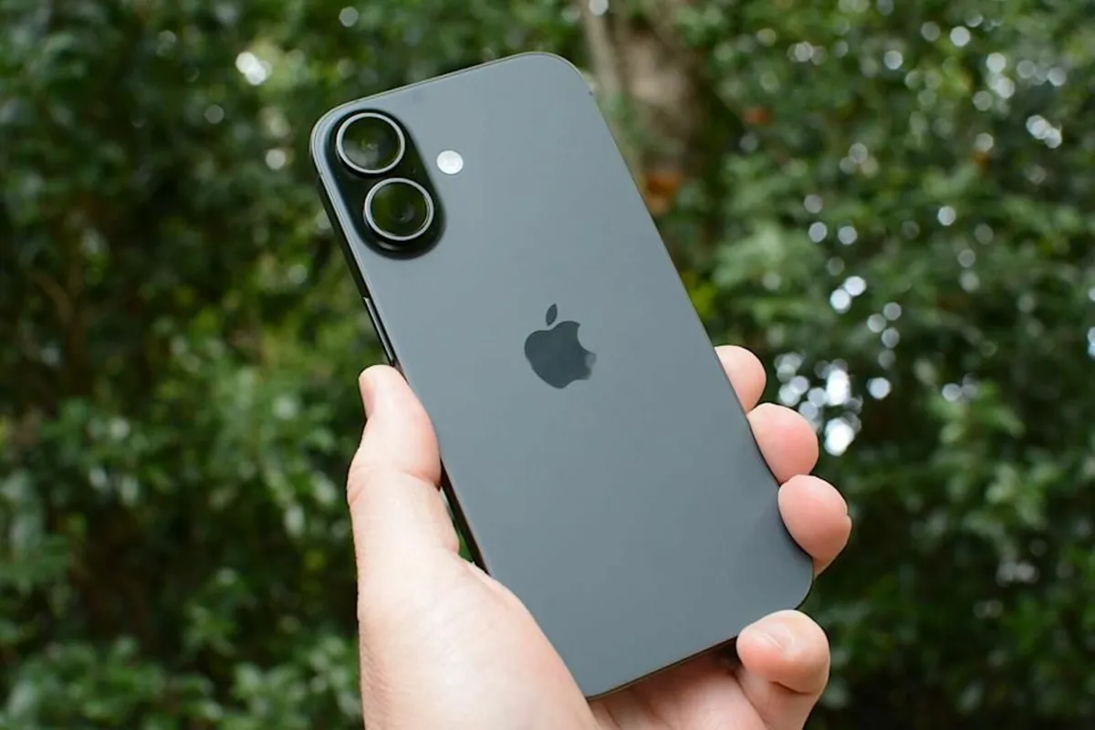 Apple iPhone17, Brand New - Image 3