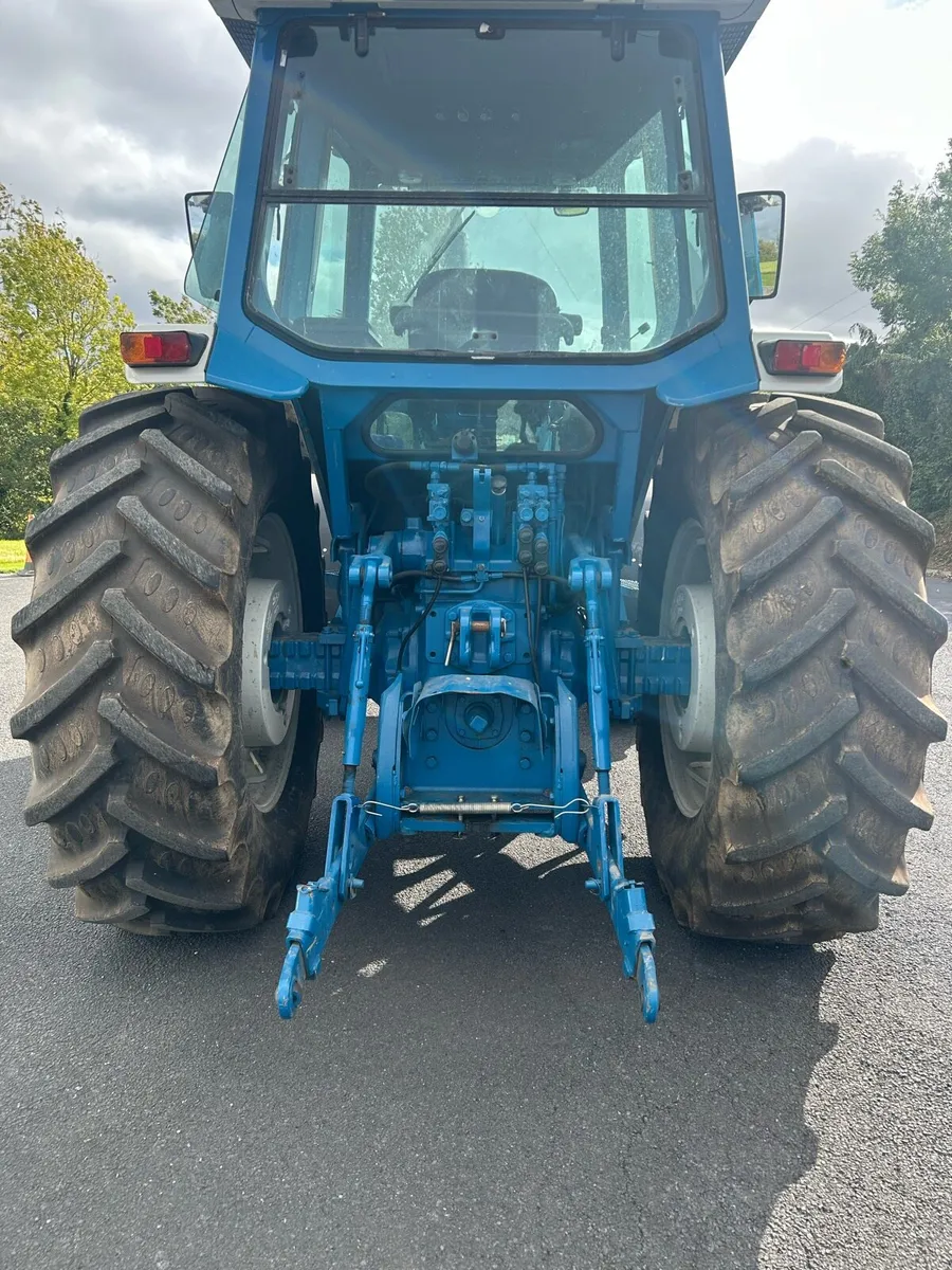 Ford TW 15 - Image 2