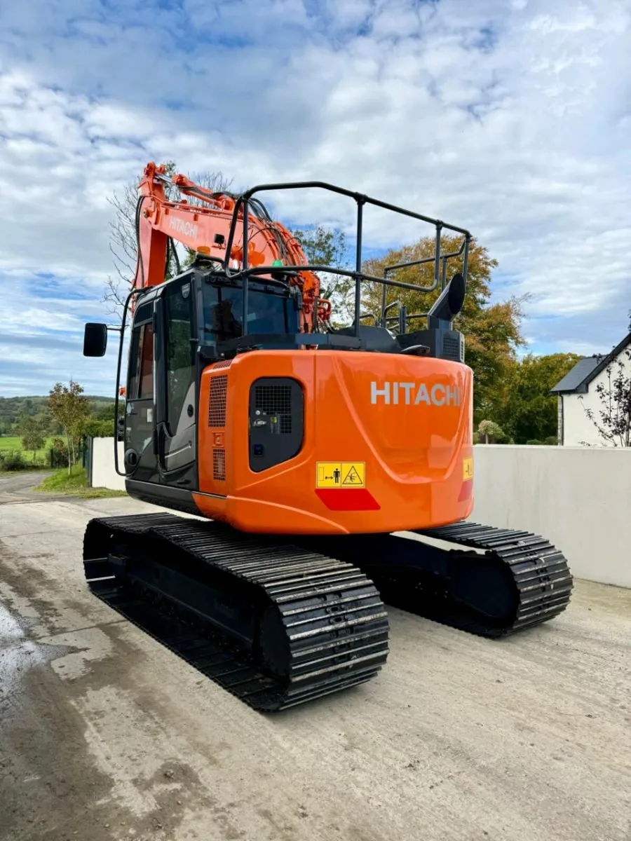 Hitachi - Image 3