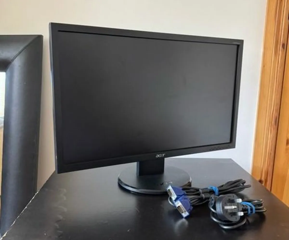 Acer V223HQV 21.5' Full HD LCD Monitor 1920x1080 - Image 2