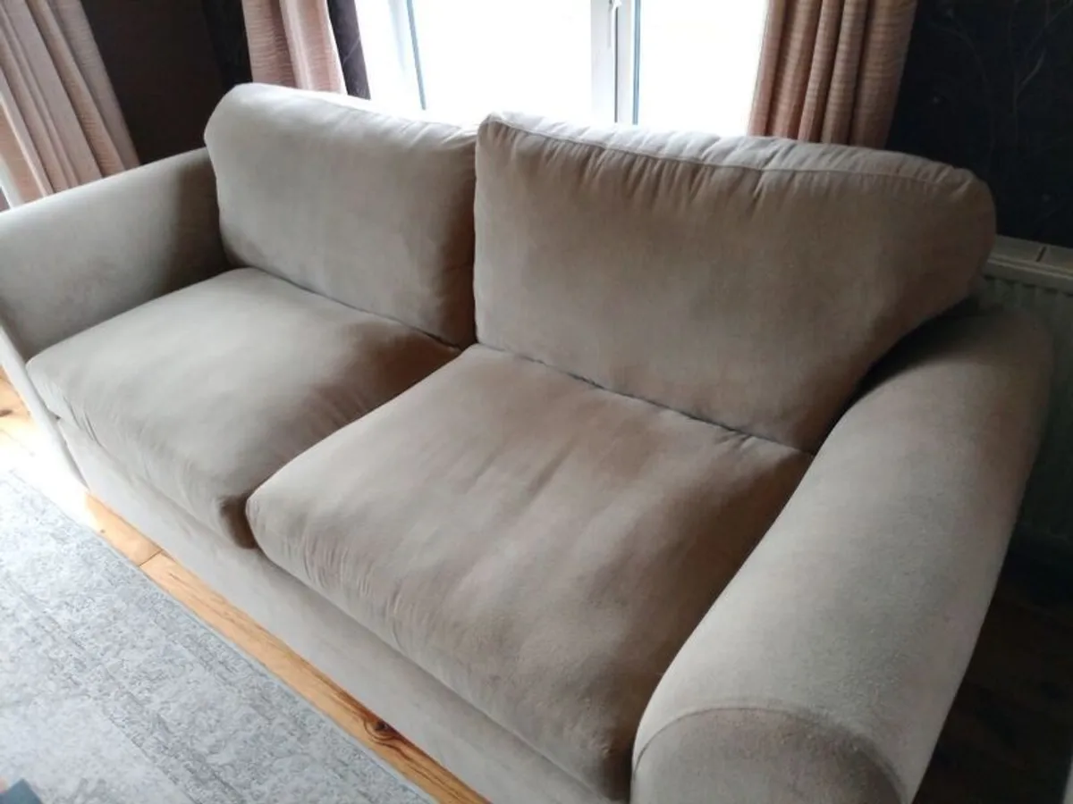 3 piece suite sofa - Image 2