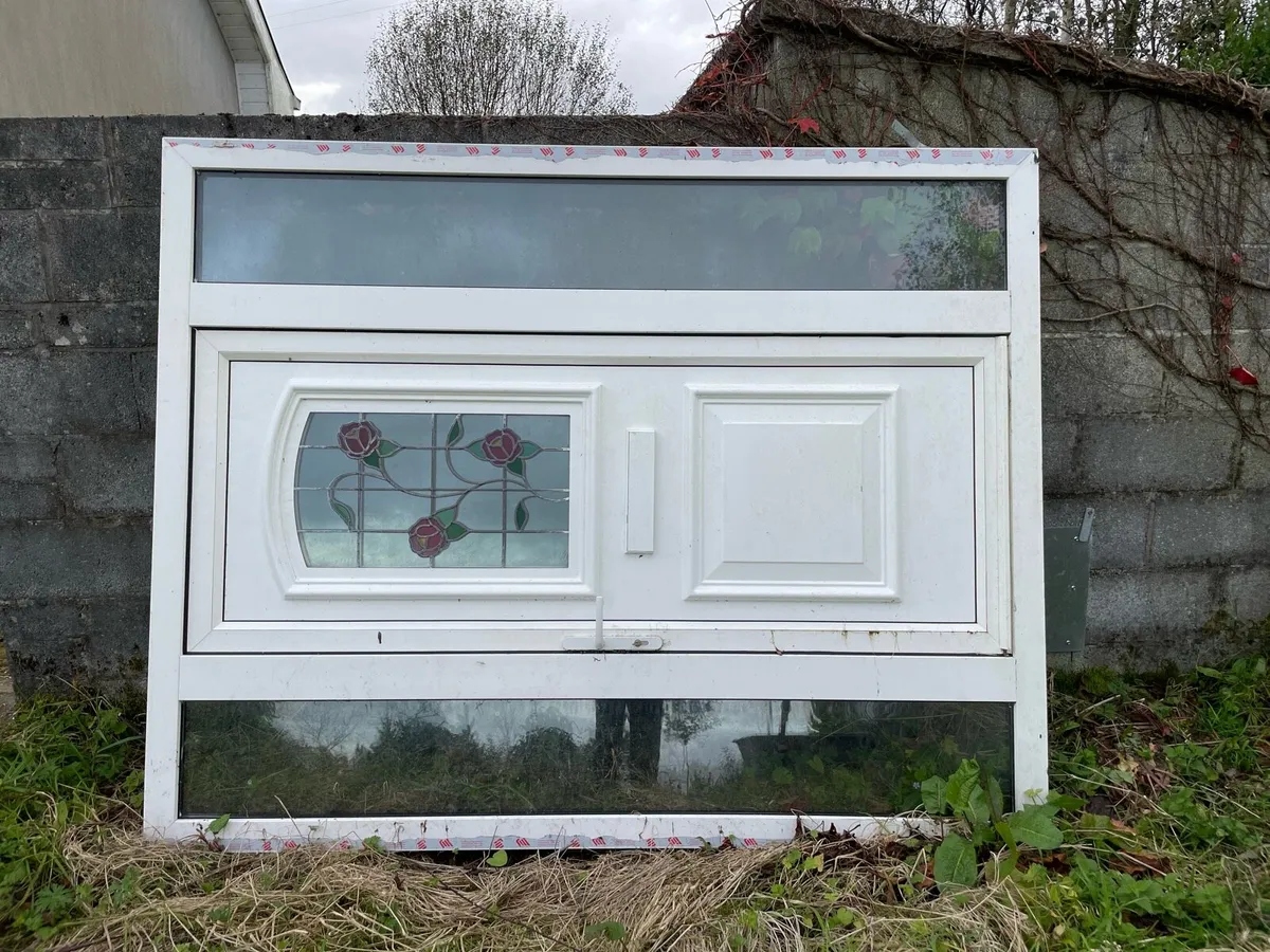 External door - Image 2