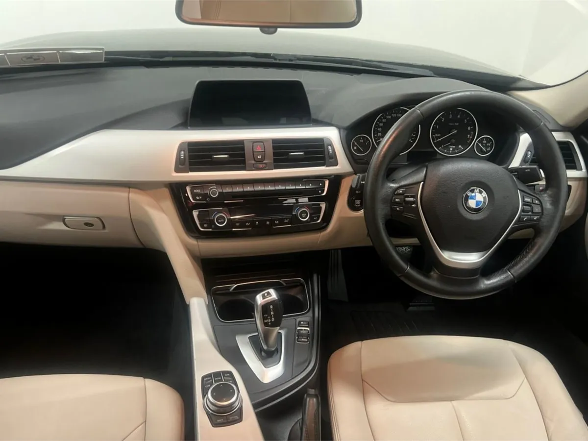 BMW 3 Series 318i SE Auto Auto 4DR - Image 4