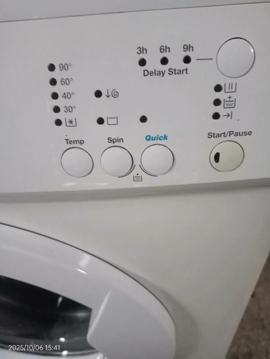 Zannusi washing machine like new - Image 3