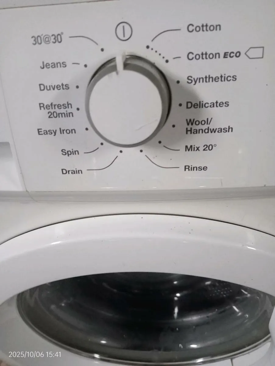 Zannusi washing machine like new - Image 4