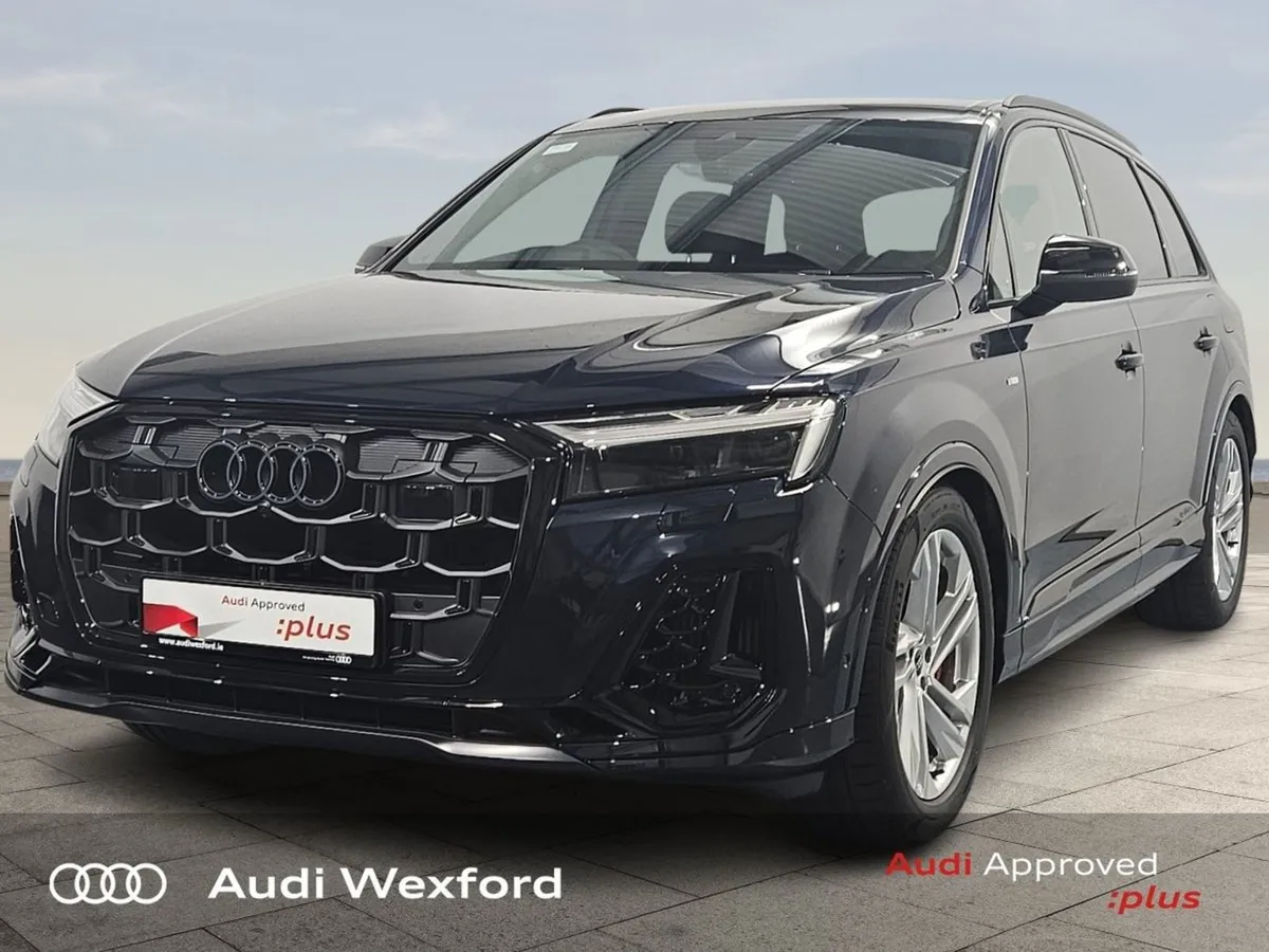 Audi Q7 Audi Q7 SUV Competition Tfsi e Quattro 36 - Image 4