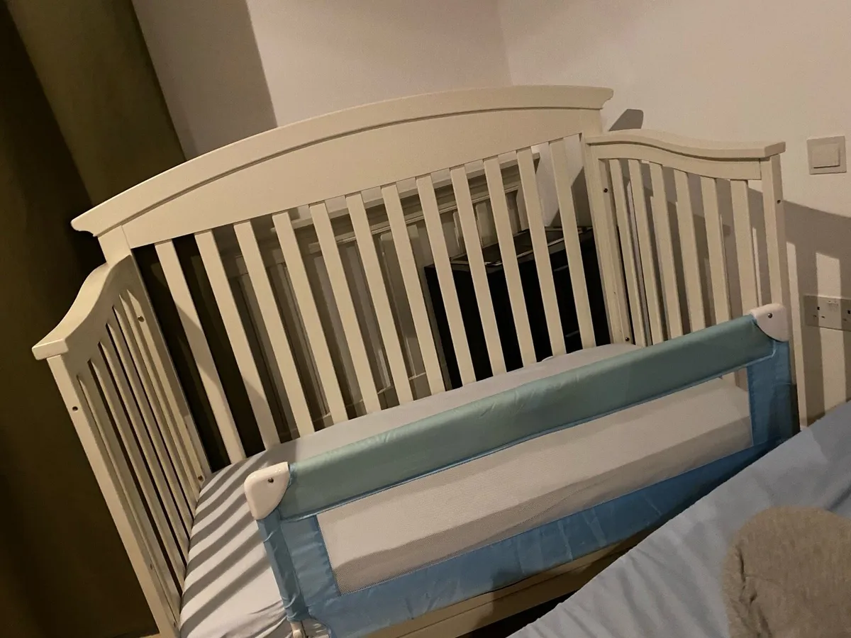 Toddler bed guard - Image 4
