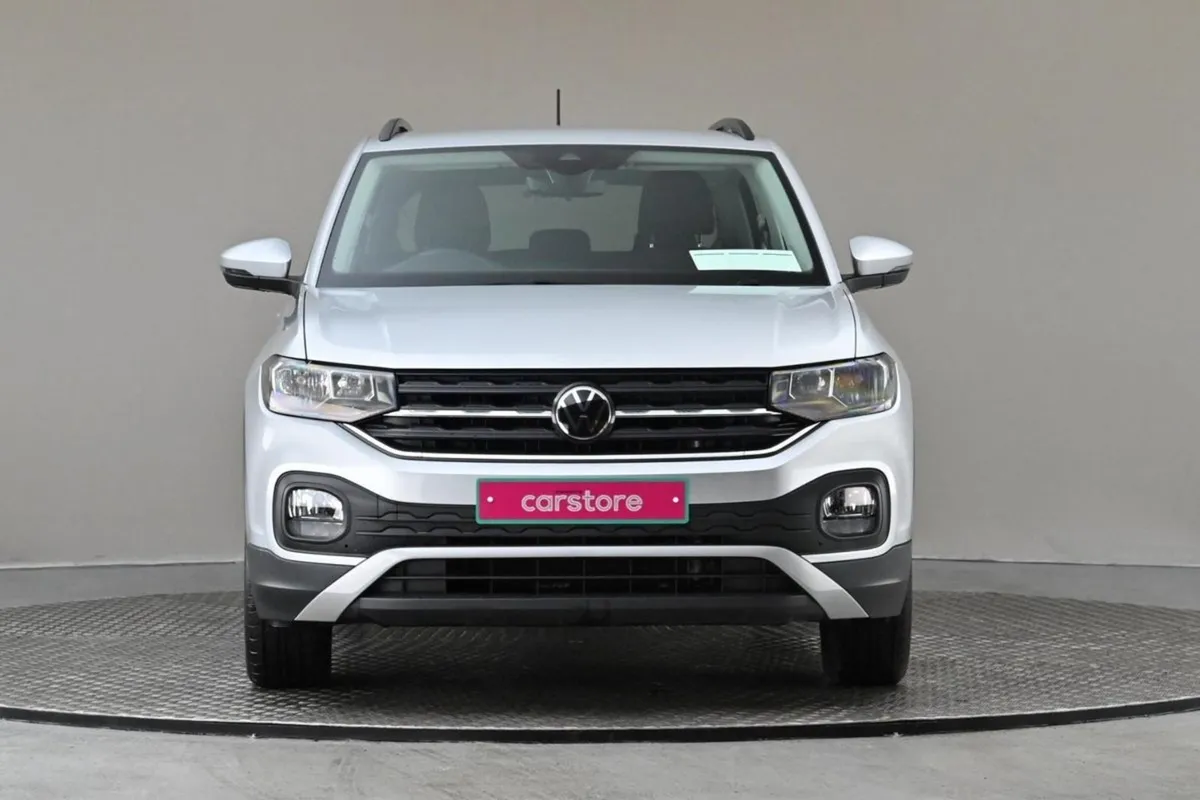 Volkswagen T-Cross 1.0 TSI Life M5F 95bhp 5spd - Image 2