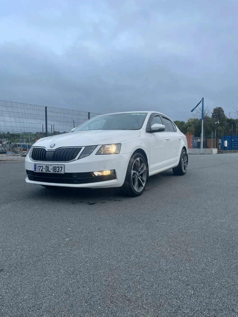 Skoda Octavia 172 2.0 TDI CR SE TECHNOLOGY - Image 3