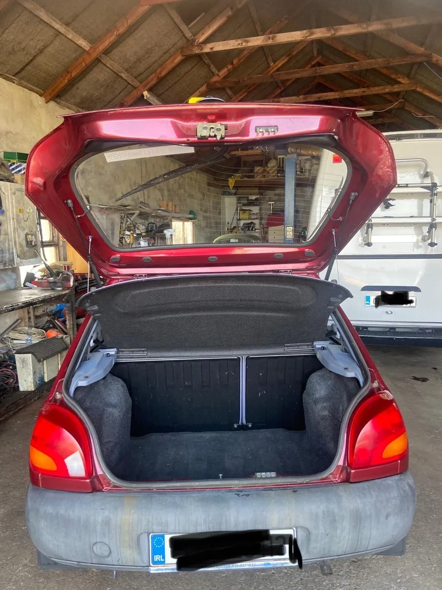 Ford Fiesta Xl - Image 3