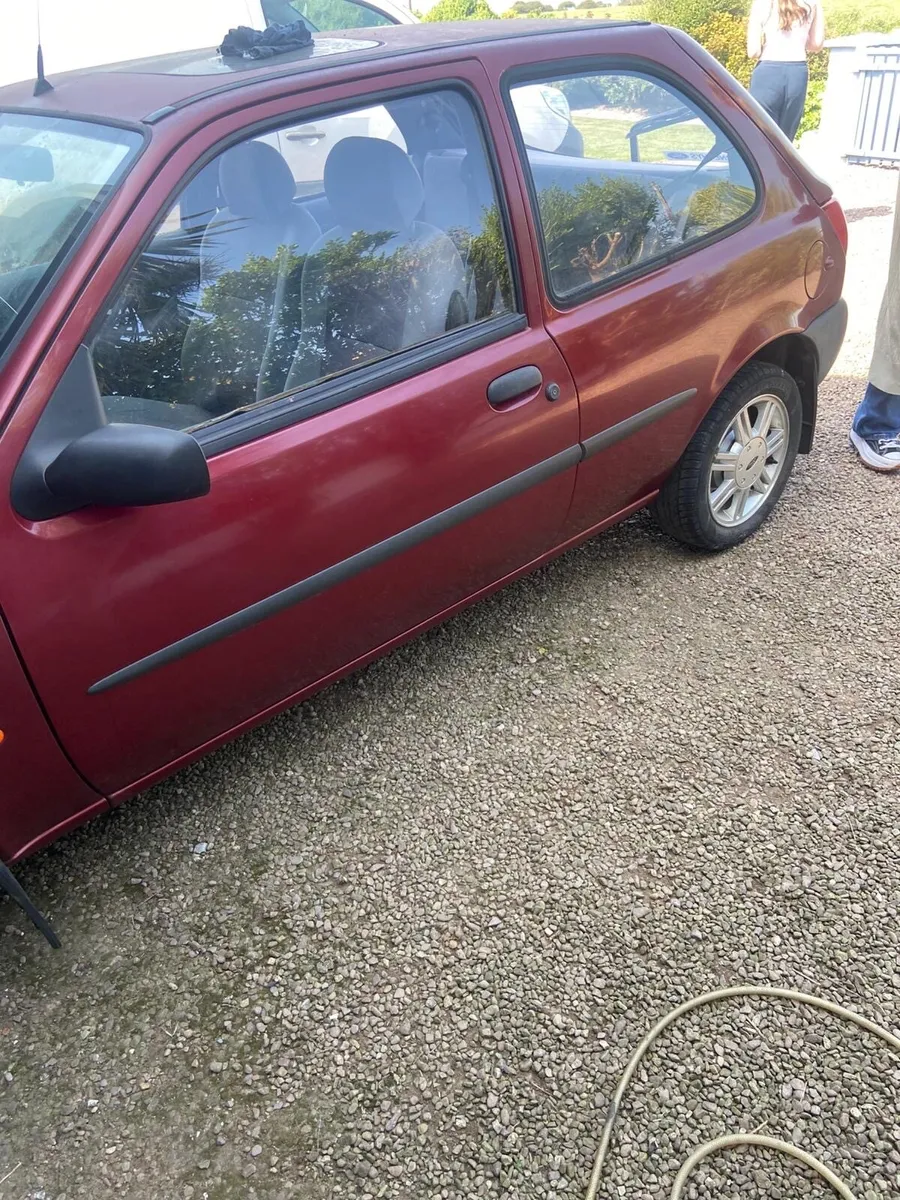 Ford Fiesta Xl - Image 1