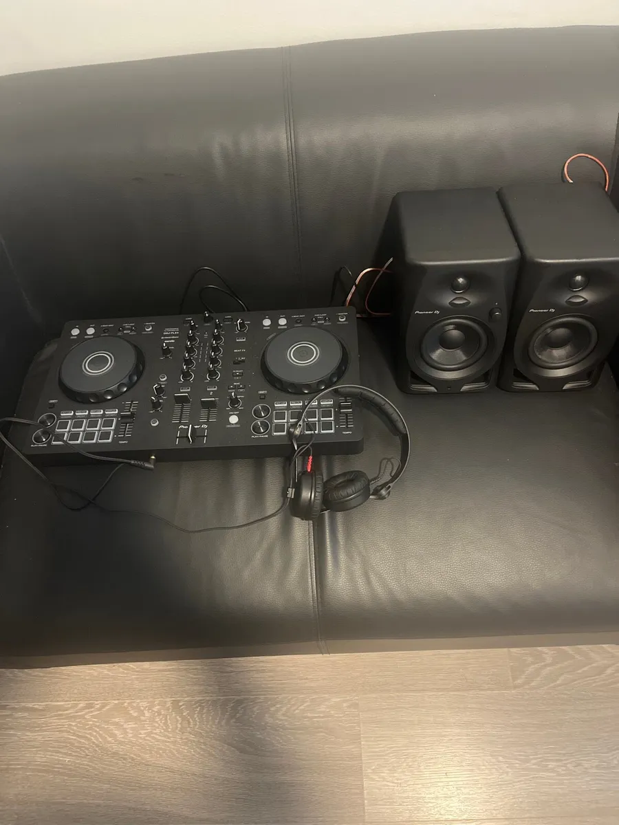 DJ Bundle FLX 4 - Image 1
