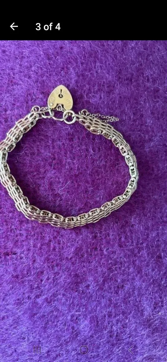 9ct Gold Gate bracelet - Image 4