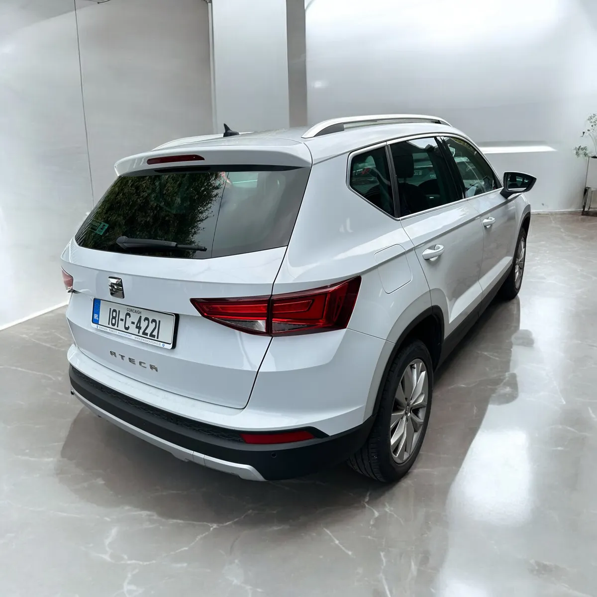 2018 SEAT Ateca 1.6TDI 115HP SE - Image 2