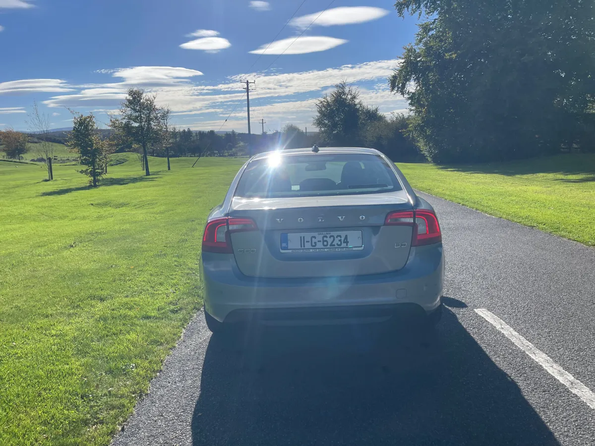 Volvo S60 2011 - Image 3