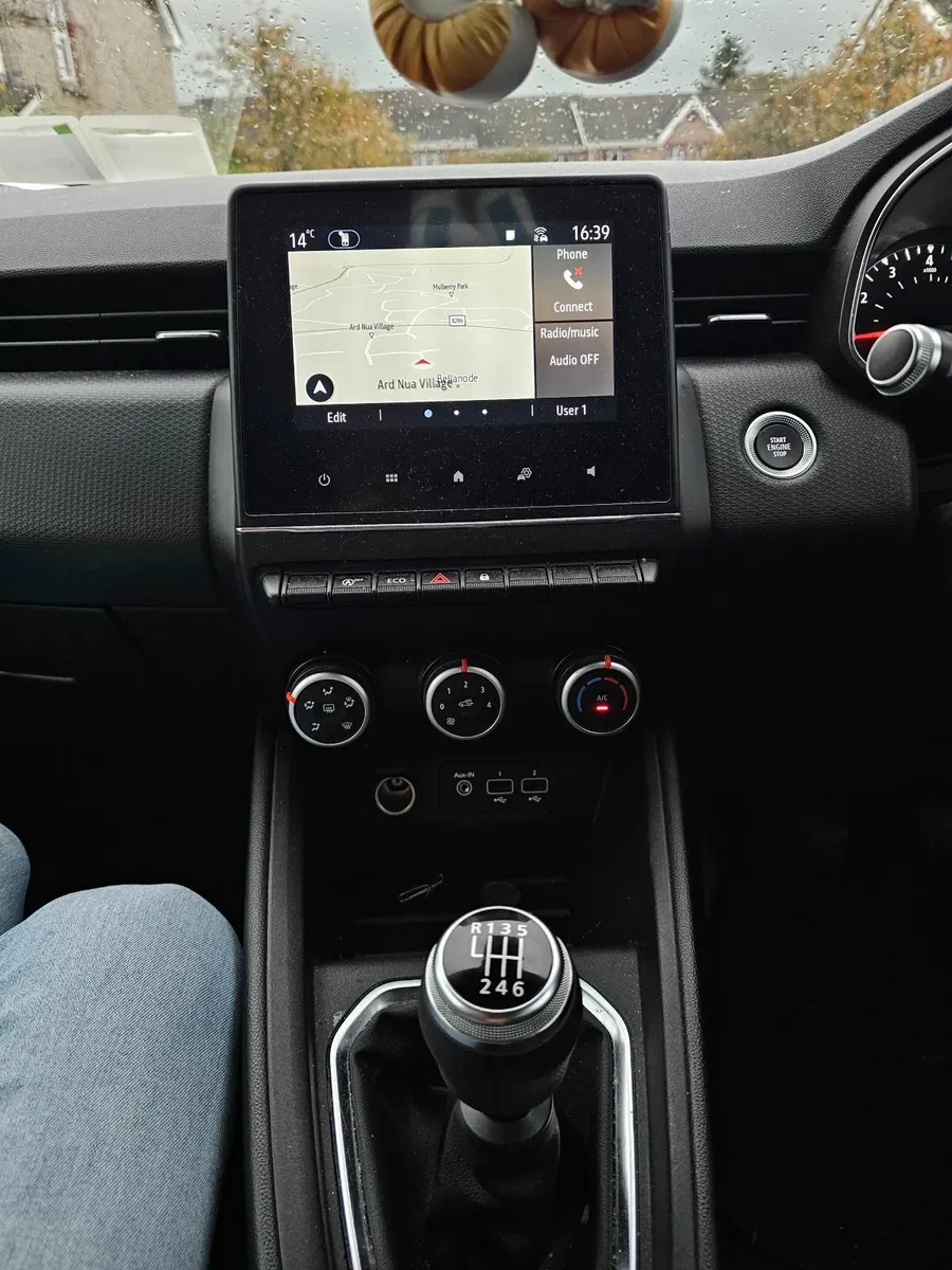 Renault Clio 2021 - Image 4