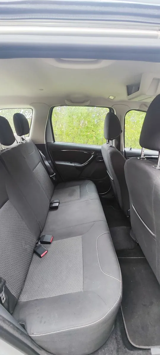 Dacia Duster 2014 - Image 2