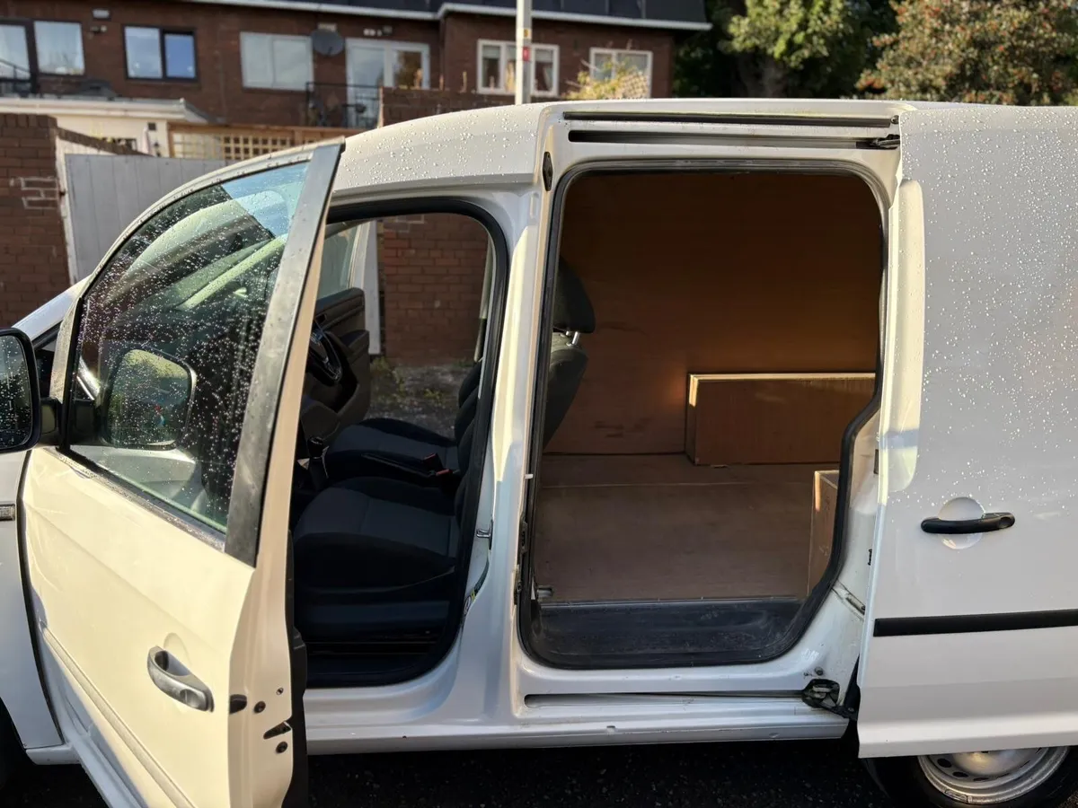 Volkswagen Caddy 2018 - Image 4