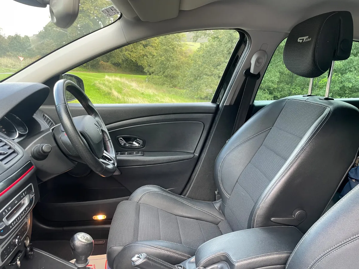 Renault Megane 2016 , GT , estate - Image 4