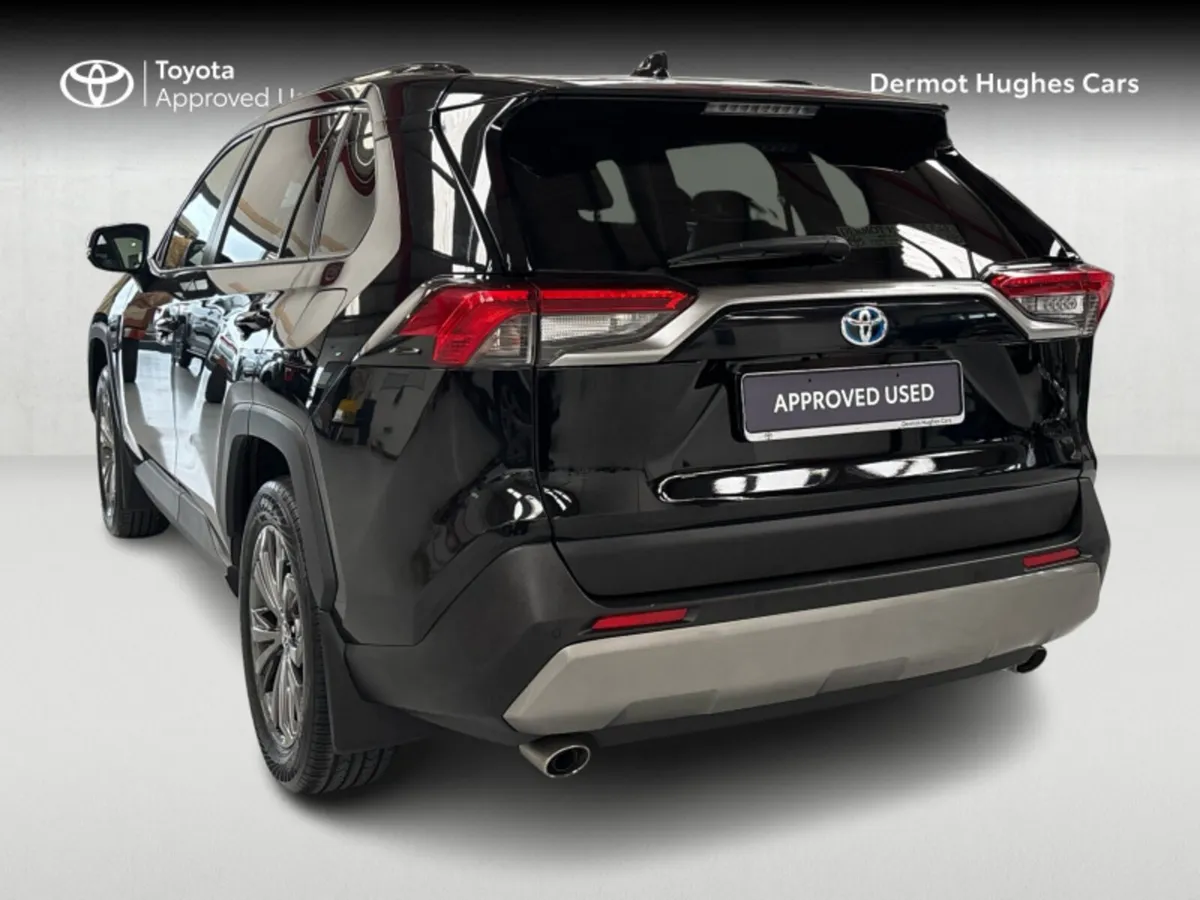 Toyota RAV4 HYBRID SOL 4DR AUTO - Image 2