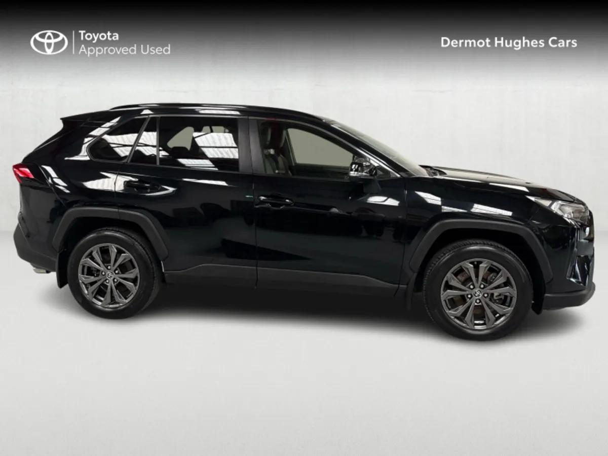 Toyota RAV4 HYBRID SOL 4DR AUTO - Image 3