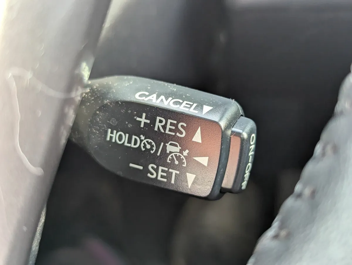 Toyota Prius Plus Excel -7 SEAT HYBRID 2019 - Image 2