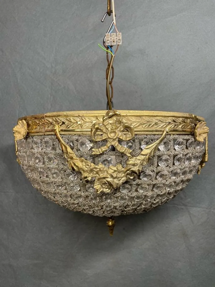 Elegant Brass and Cut Glass Basket Chandelier - Image 4