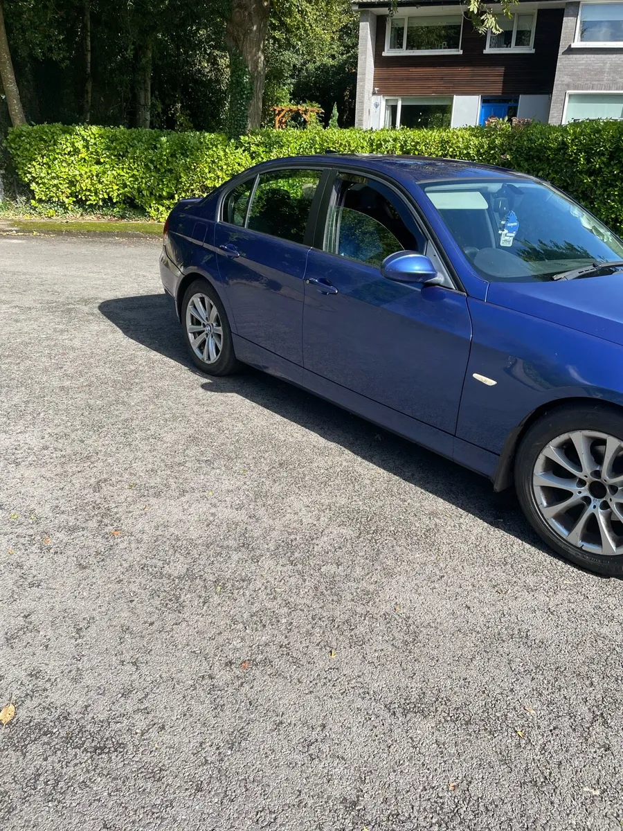 BMW 320d - Image 4