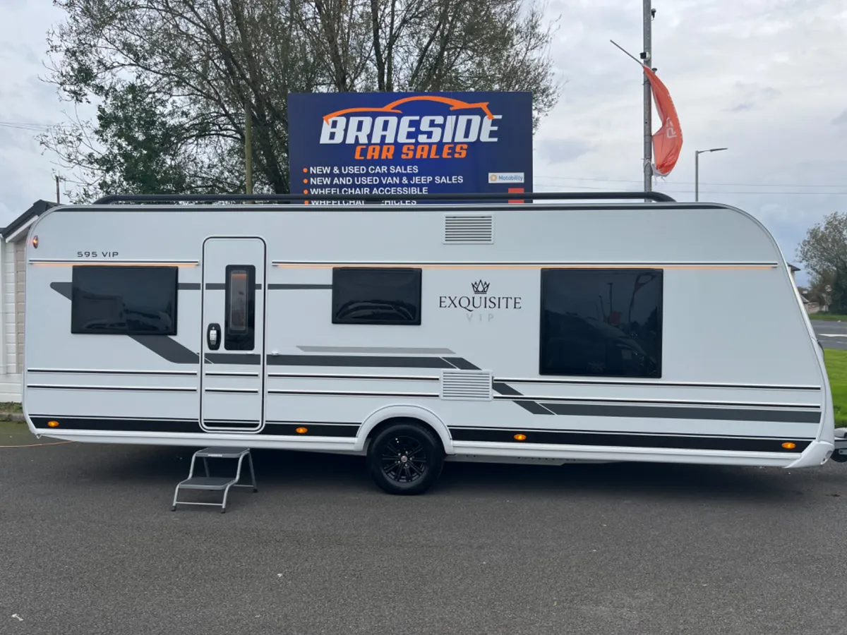2024 LMC 595 VIP EXQUISITE 4/5 BERTH LUX CARAVAN - Image 1