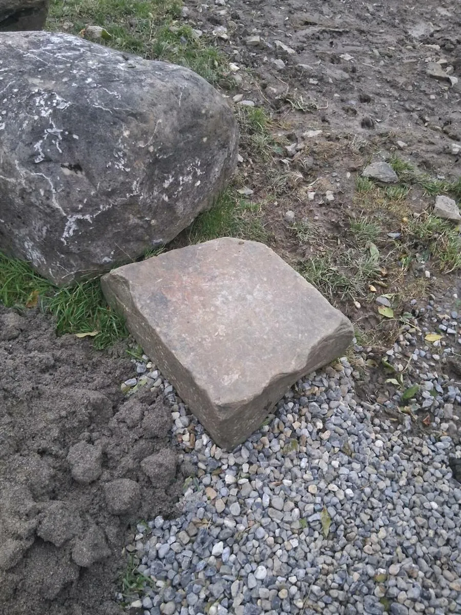 Stone - Image 4