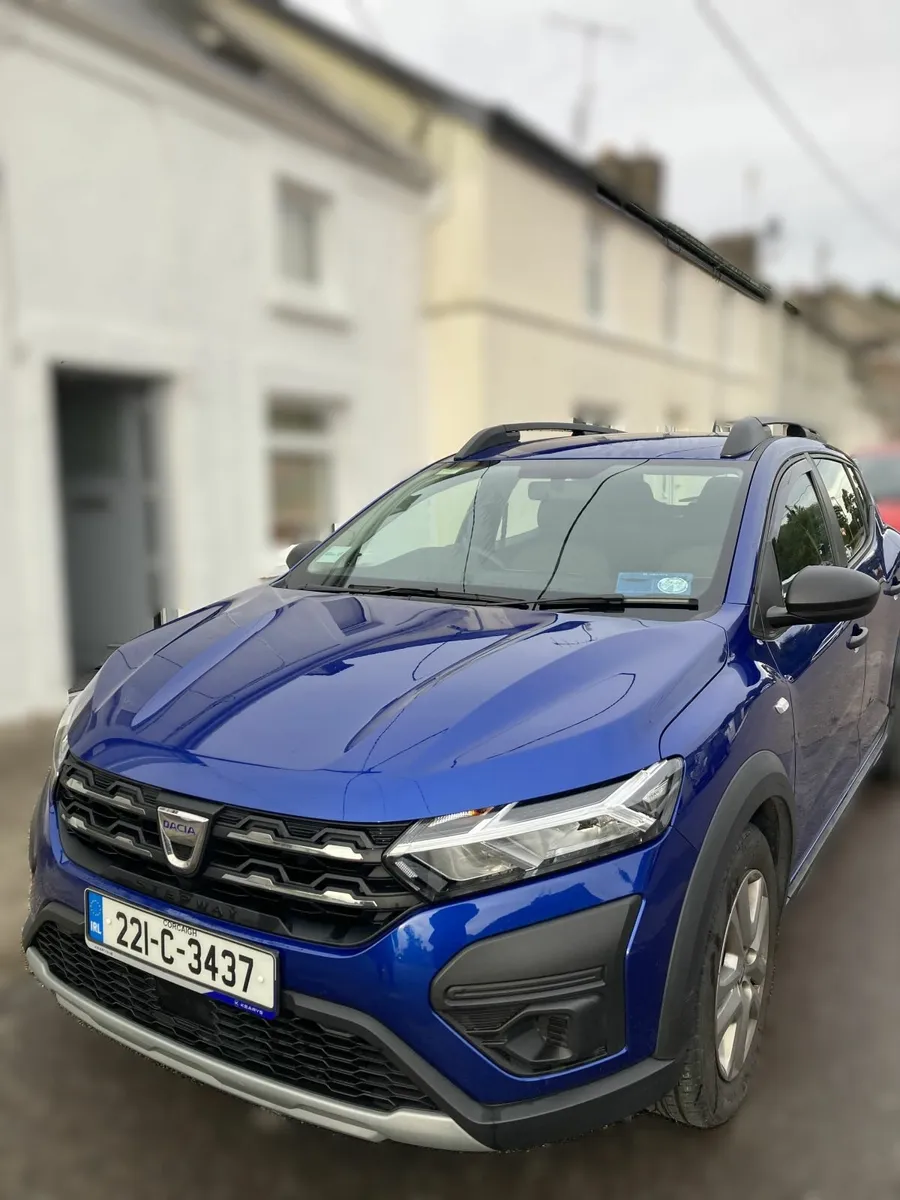 2022 FSH Dacia Sandero Stepway Petrol & Gas - Image 4