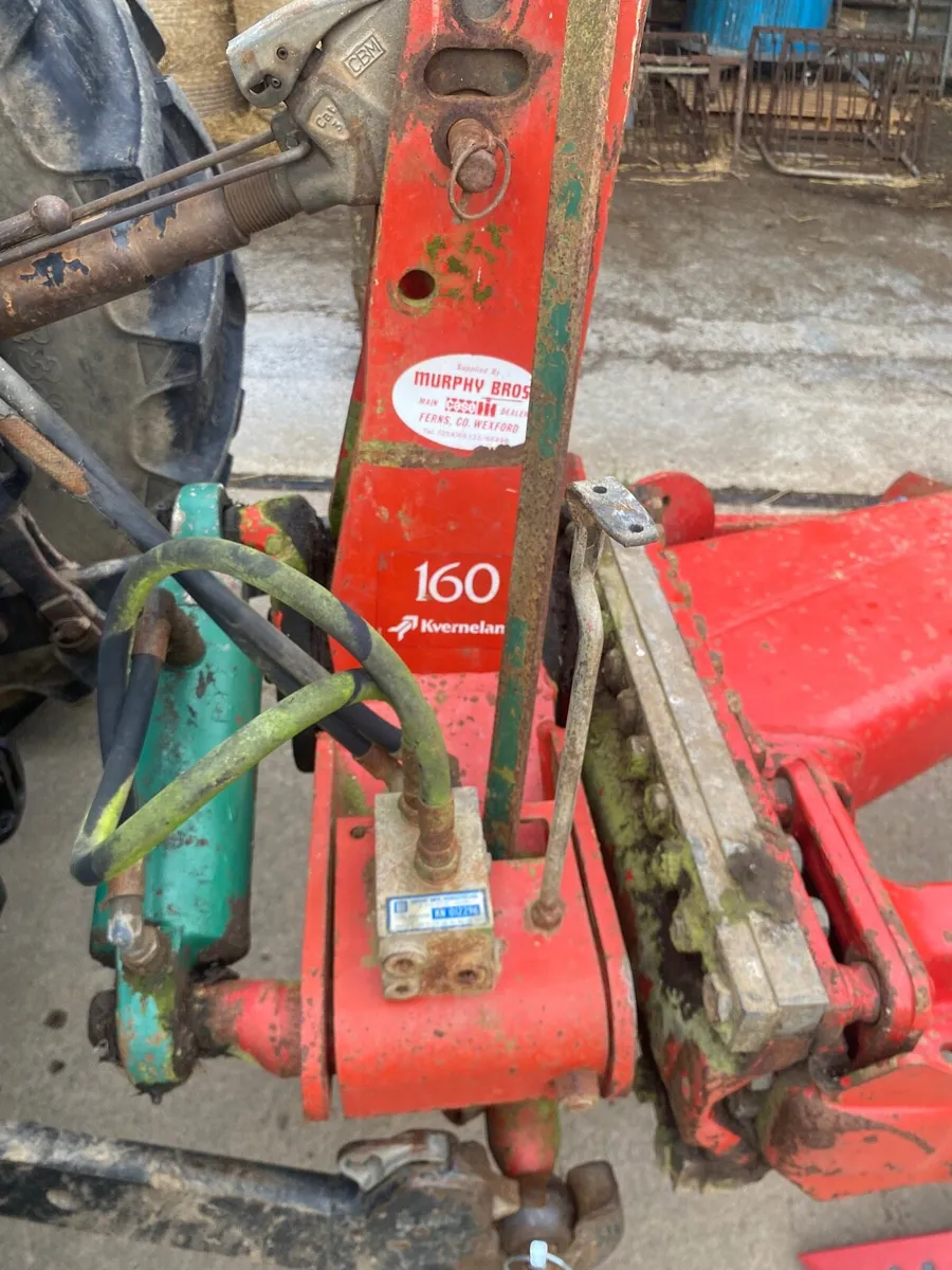 Kverneland plough - Image 2